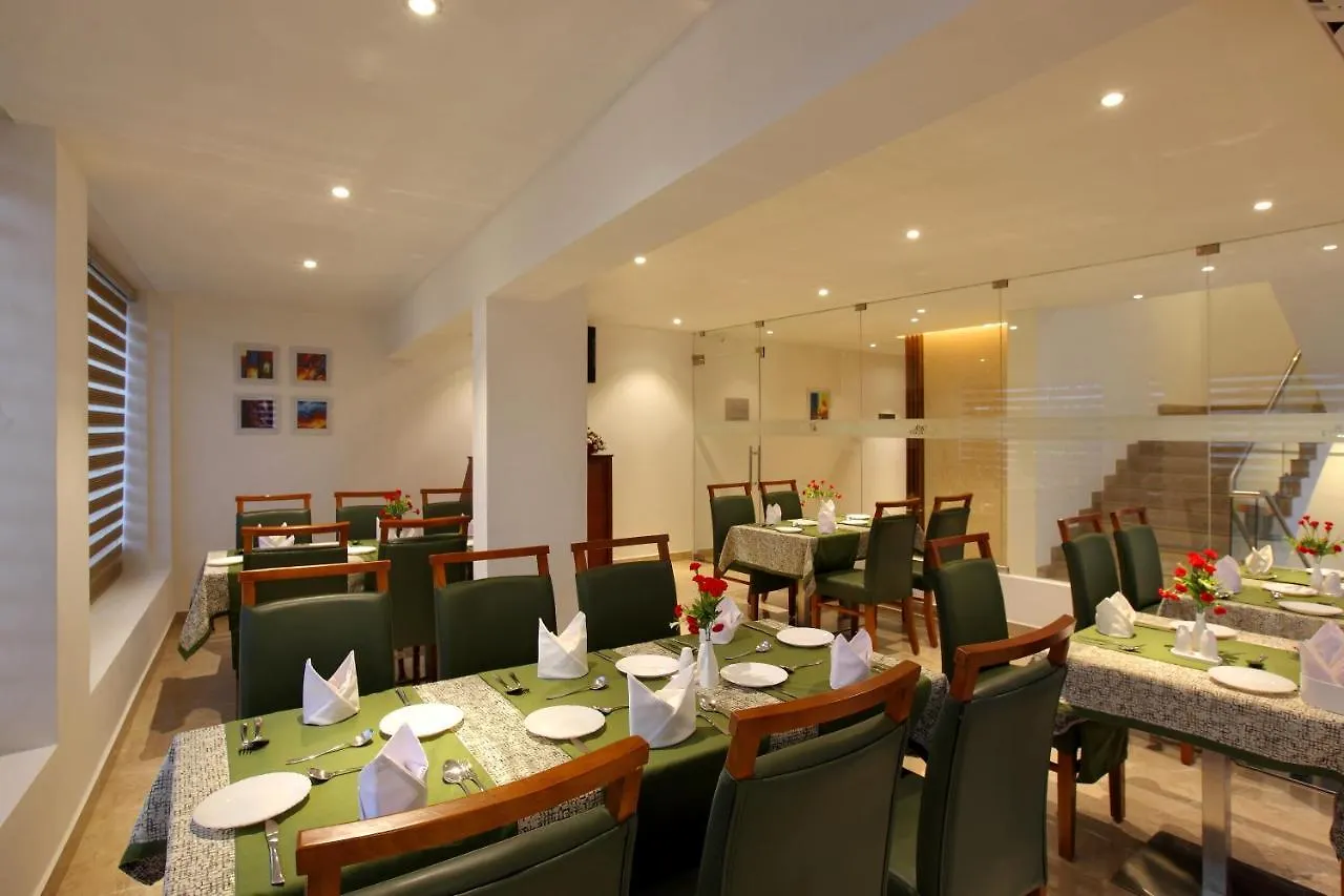 酒店 Park Residency Koothattukulam Kuttāttukulam