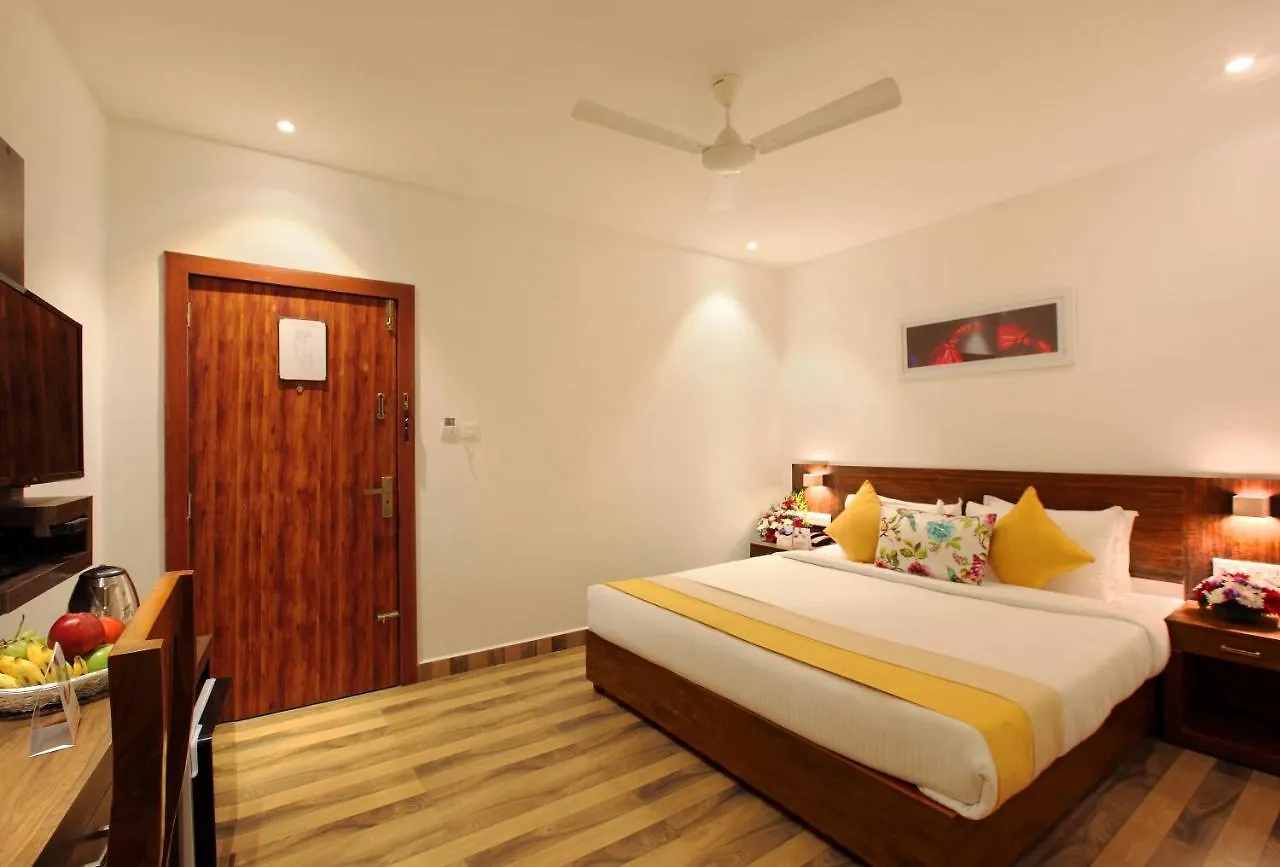 Hotel Park Residency Koothattukulam Kuttāttukulam
